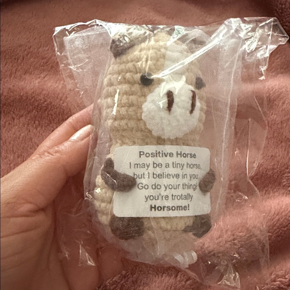 Mini Positive Crochet Horse with Inspirational Card - Picture 7 of 7